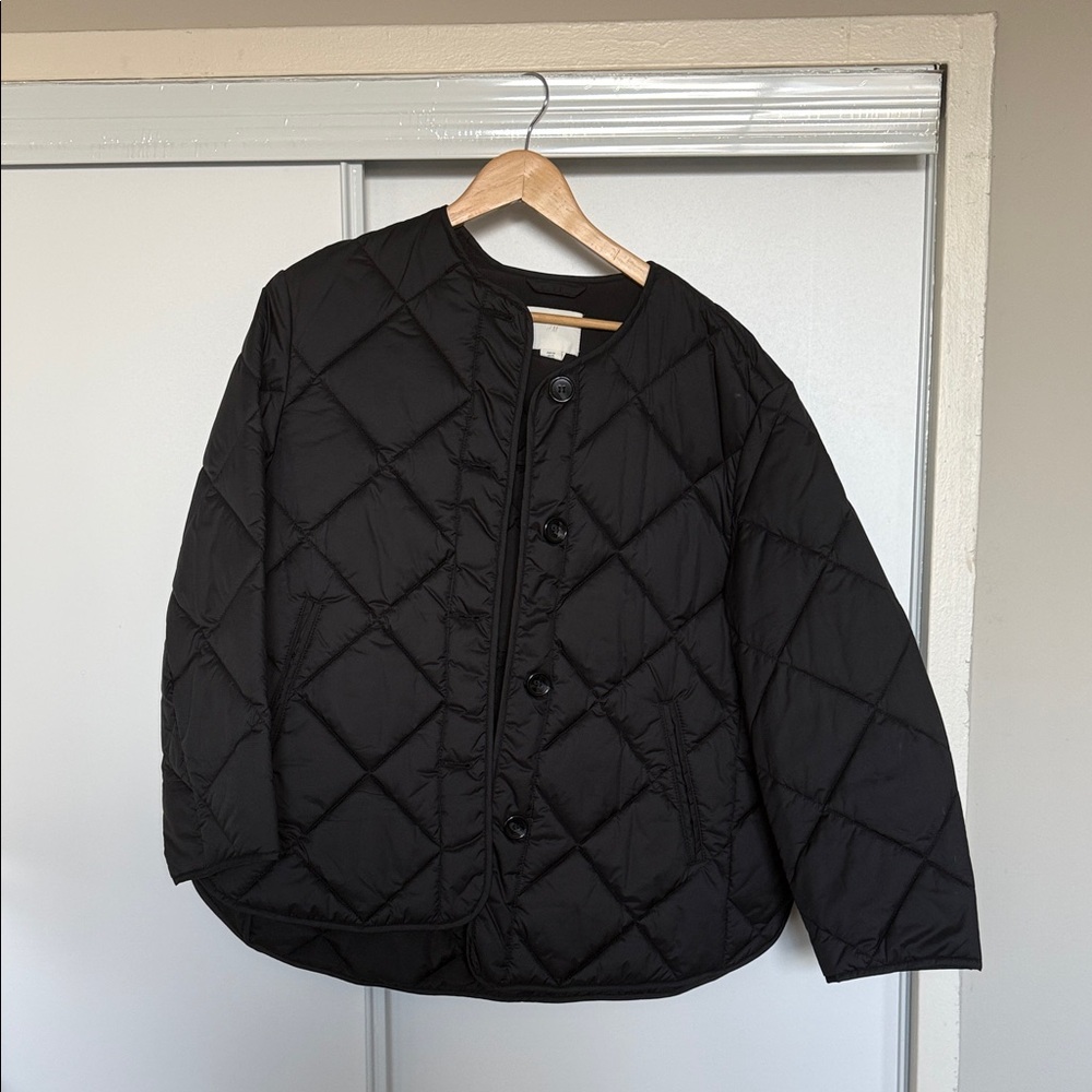 H&M Black Diamond-Quilt Button-Front Puffer Jacket
